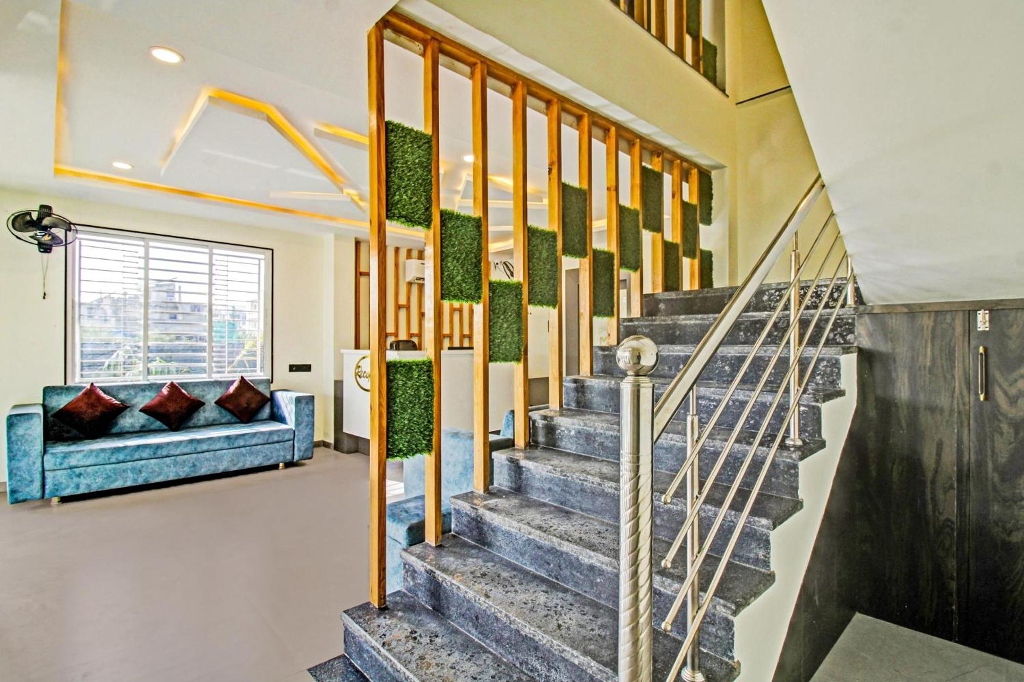Townhouse Md Star Hotel Nagpur Exterior photo
